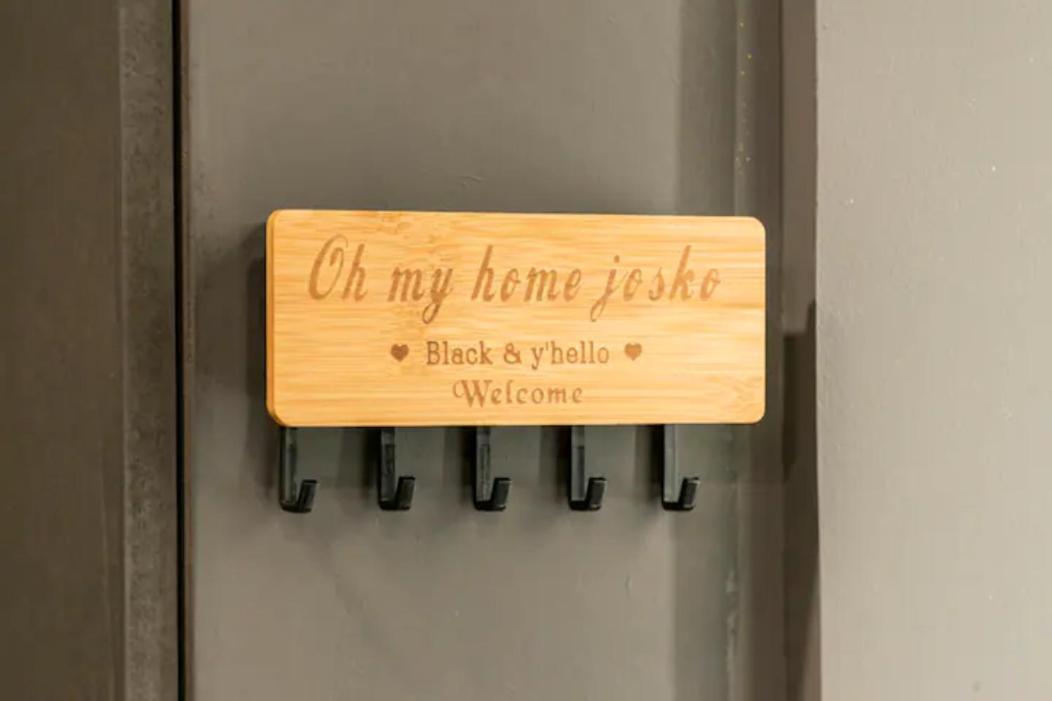 Black&y'hello T2 : WIFI/PARKING/ 5' centre-ville Angoulême Esterno foto